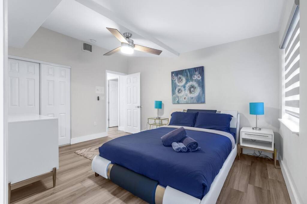 Apartamento Spacious Living W/ Heated Pool + Outdoor Patio *